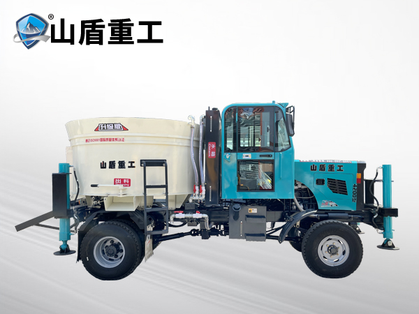 自動(dòng)上料攪拌車有哪些特點(diǎn)？